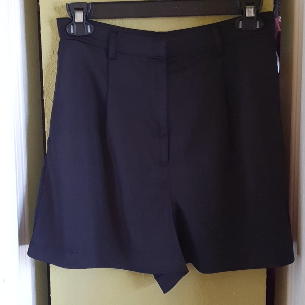 H&M Black Short